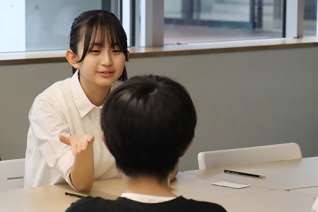 参加者とおしゃべり