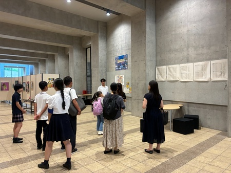 校内見学ツアー