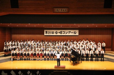  学年合唱：３年生有志「交響曲第９番　喜びの歌」