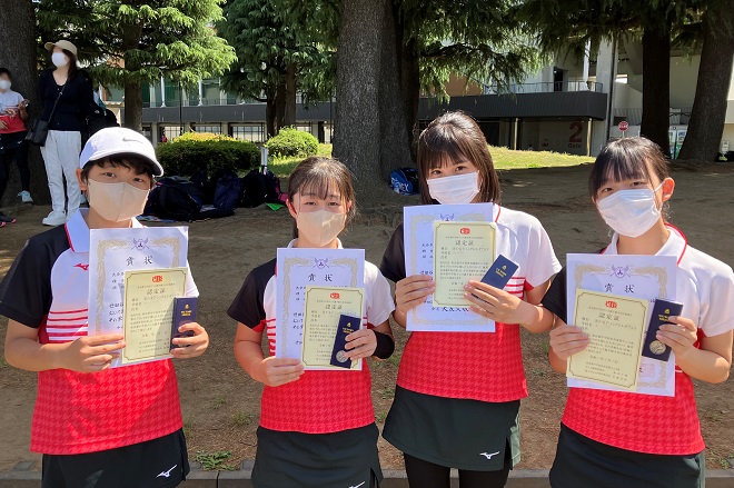 中学女子テニス部　世田谷区夏季大会入賞　都大会出場