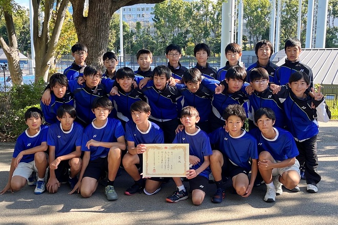中学校男子テニス部　東京都ベスト8  関東大会出場