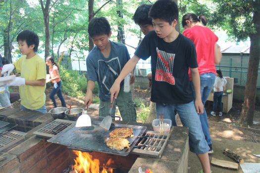 ６年　飯盒炊さん