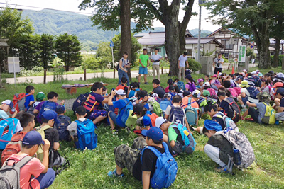 申年に猿ヶ京！　　——４年生夏の学校を行いました——