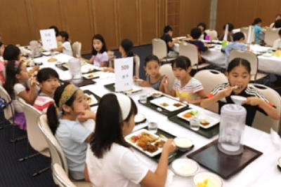 申年に猿ヶ京！　　——４年生夏の学校を行いました——