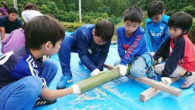 申年に猿ヶ京！　　——４年生夏の学校を行いました——