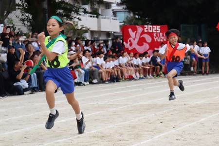 クラス対抗リレー(4年生)
