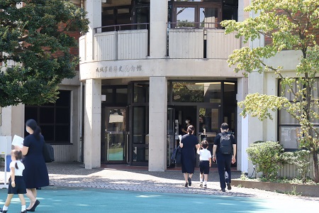 当日は歴史記念館もオープン。成城学園の成り立ち、創設者澤柳政太郎についても展示や動画で知っていただく機会となりました