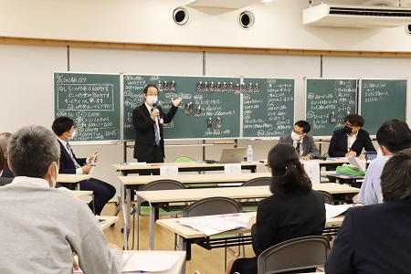 中村光一先生による授業の講評