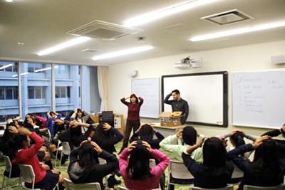 ¡Bienvenido a Seijo Gakuen! 大学留学生と中高生の交流会 “Spanish Day”