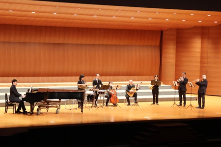 中学校高等学校教員による演奏