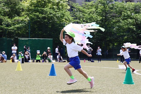 折り返し地点で飾りを取ったら引き返してゴールへ