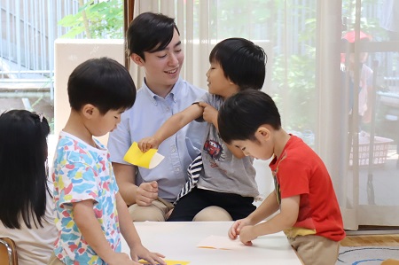各組の活動を見学