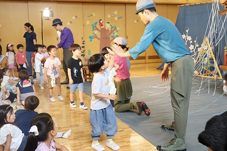 最後は演者さん一人一人とハイタッチしてお別れしました