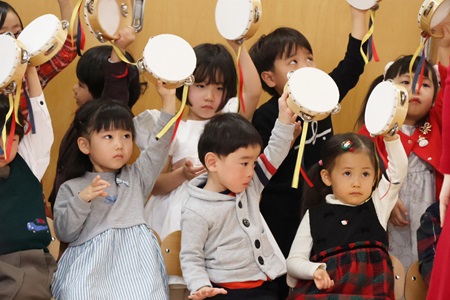 年少組の合奏「ミッキーマウスマーチ」